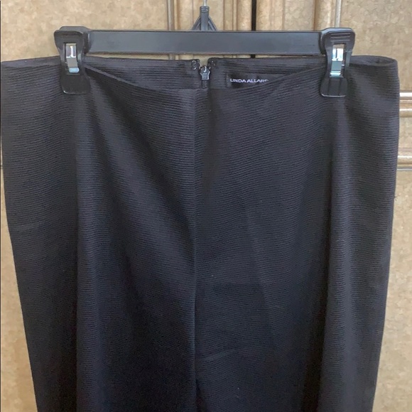 LINDA ALLARD ELLEN TRACY CASUAL BLACK SUIT - Picture 3 of 15